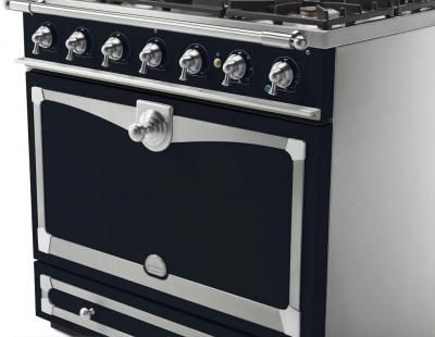 36" La Cornue CornuFe 90 Series Freestanding Dual Fuel Range - C9DN