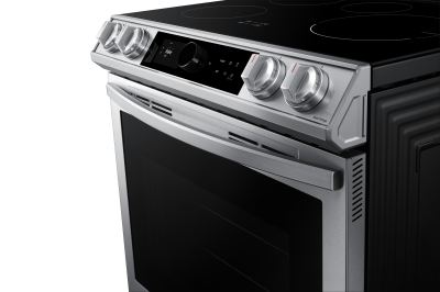 30" Samsung 6.3 Cu. Ft. Induction Range With Wi-Fi And Air Fry In Fingerprint Resistant Stainless Steel - NE63T8911SS