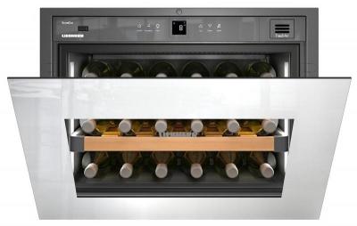 24" Liebherr  Built-in wine cabinet - HWgw1803