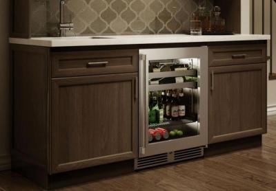 24" Perlick Indoor Signature Series Left-Hinge Beverage Center in Panel Ready - HP24BS42L