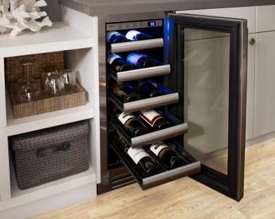 24" True Residential 5.28 Cu. Ft. Overlay Glass Right-Hinge Undercounter Wine Cabinet - TWC-24DZ-R-OG-C